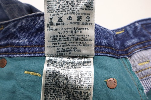 DIESEL Larkee Regular Straight 0823Y Jeans Men's W30/L32 Blue Whiskers Button - Picture 8 of 10