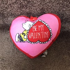 Be My Valentine Peanuts Charlie Brown Plush Heart Pillow w Clip Collectibles