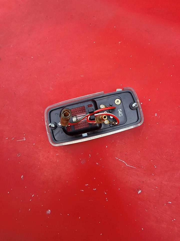 Isuzu Rodeo Trooper Holden 1988-2002 OEM interior cabina lámpara luz Foto 3 de 4