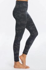 NWT Spanx Camouflage Print Leggings sz Medium