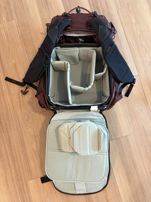 Peak Design Bundle: Outdoor Backpack 45L + Camera Cube Medium + Rain Fly