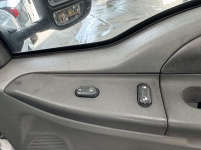 RF Front Door Switch RF Window RF Fits 02-05 EXCURSION 1131950