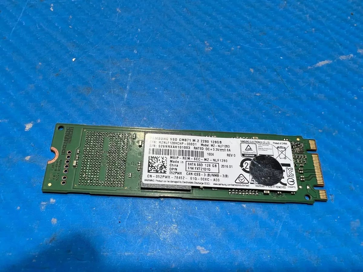 Dell inspiron hotsell 7559 ssd