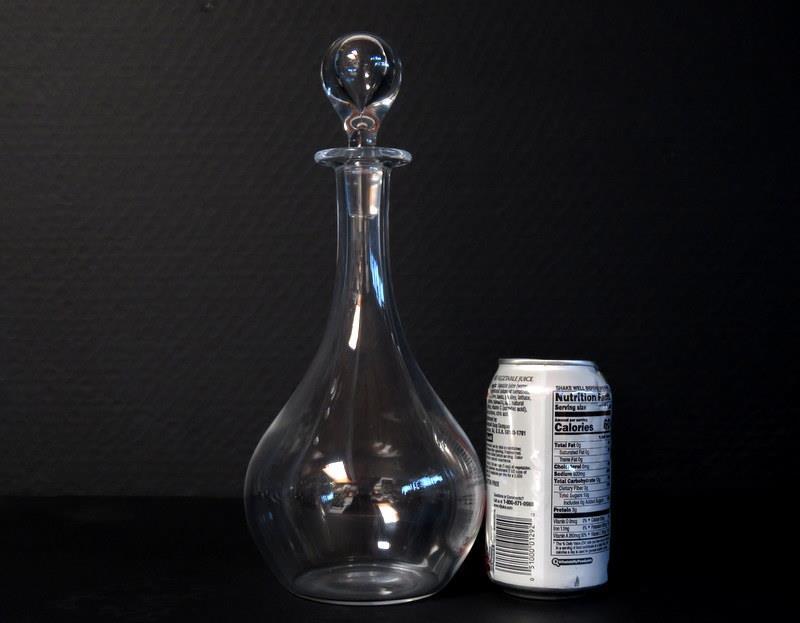 Beautiful Baccarat Montaigne Non Optic 12" Clear Crystal Decanter w