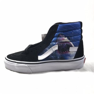mens shark vans