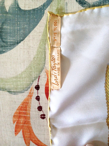 Vintage Authentic HERMES Les triples de Paris Crest scarf CARRE 45 Silk - Picture 6 of 9