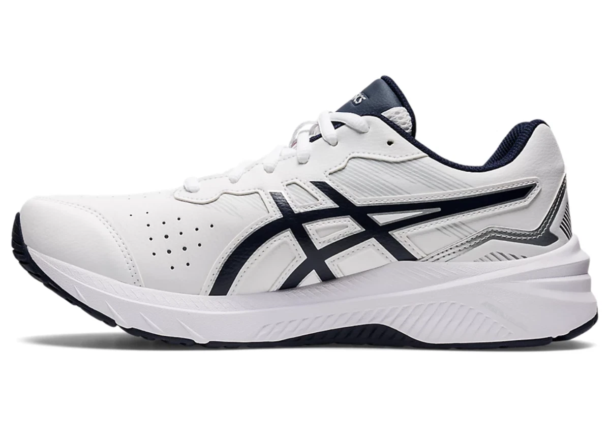 Asics wide width cross clearance trainers