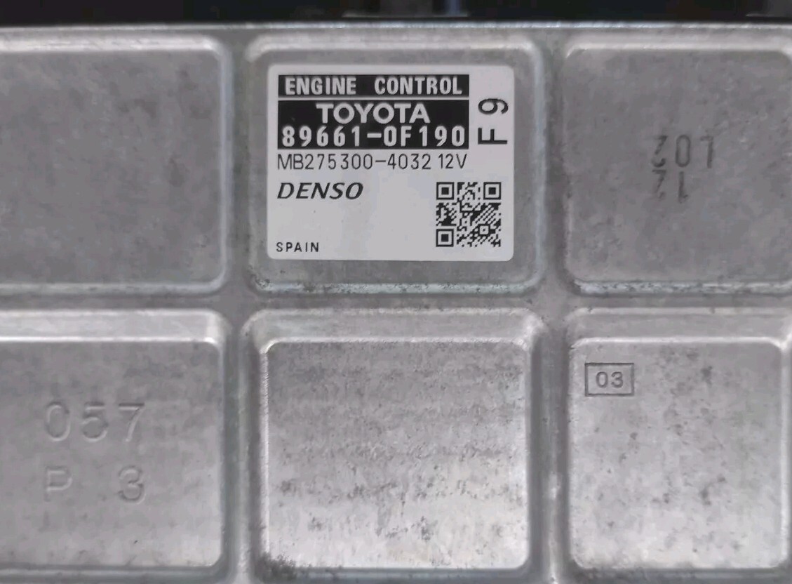 89661-0F190 ECU ENGINE CONTROL UNIT TOYOTA VERSO ZGR21 2009