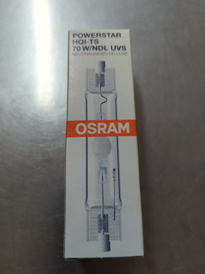 Osram HQI-TS 70W/NFL UVS 70 Watt Metal Halide Light Bulb 70W Neutral 