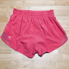 Lululemon Hotty Hot High-Rise Short 2.5" Womens Size 4 Pink Lined W7AYYR