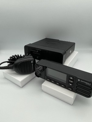 MOTOROLA XPR5550e VHF 136-174MHz Mic, Mount Bracket, PWR cable, Free Programming