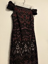 Adrianna Papell Long Beaded Women's Size 2 Stretch Maroon Black Formal Dress