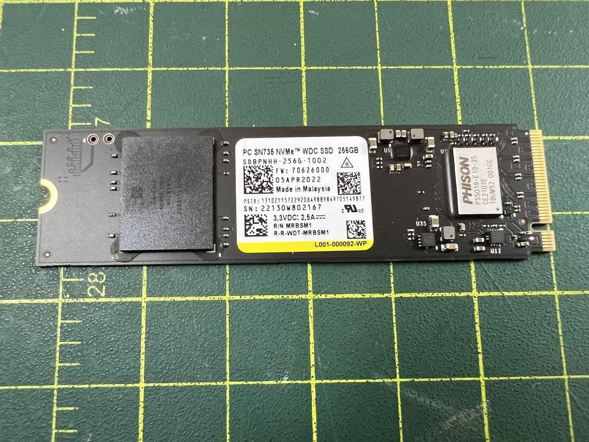 WD Western Digital SN735 256GB M.2 2280 PCIe NVMe Gen4x4 SSD