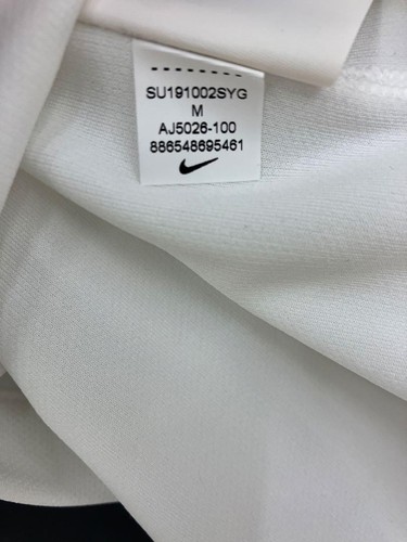2019 Brazil National Team Casemiro Official Jersey Size M with Tags Unused - Picture 13 of 14