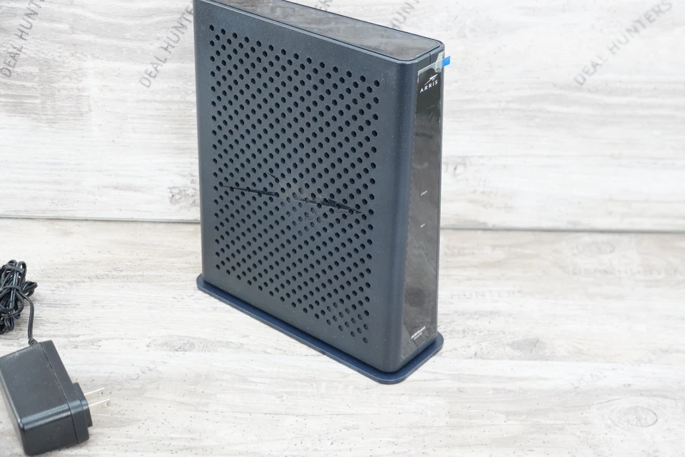 Arris SURFboard SBG8300 DOCSIS 3.1 Gigabit Cable Modem & Router + Power Supply - Image 3 of 4