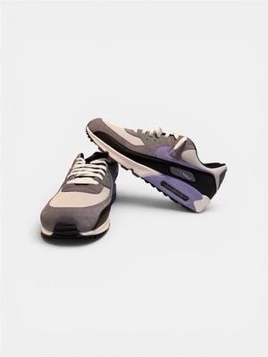 Nike Air Max 90 Mens Size 13 - White Dusty Amethyst Dust Light Smoke Gray