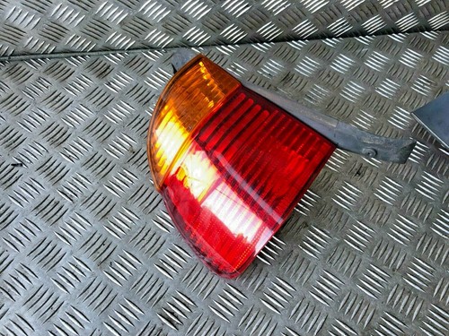 Rücklicht links außen Original!! BMW 5er E39 kombi 6900213
