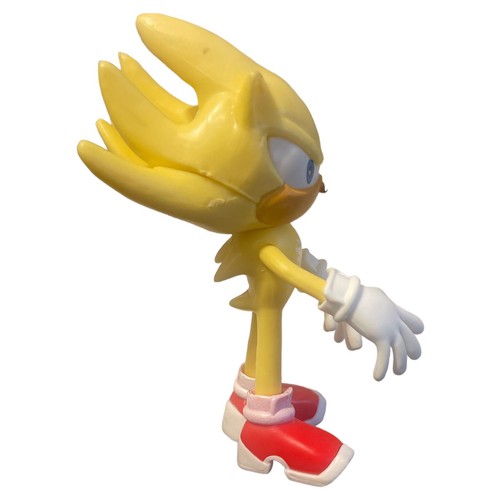 SEGA Sonic the Hedgehog Super Sonic Yellow 5 Inch Action Figure - Picture 2 of 5