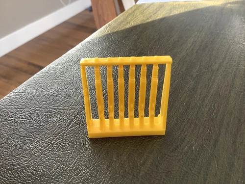 Vintage Marx Guns of Navarone Yellow 1.75” Military Gun Rack Great Condition