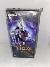 ThreeZero Ultraman Tiga Suit 1/6 Action Figur...