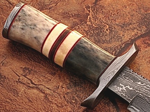 WHITE DEER Damascus Steel Hunting Knife w/ Giraffe & Camel Bone - Picture 3 of 6