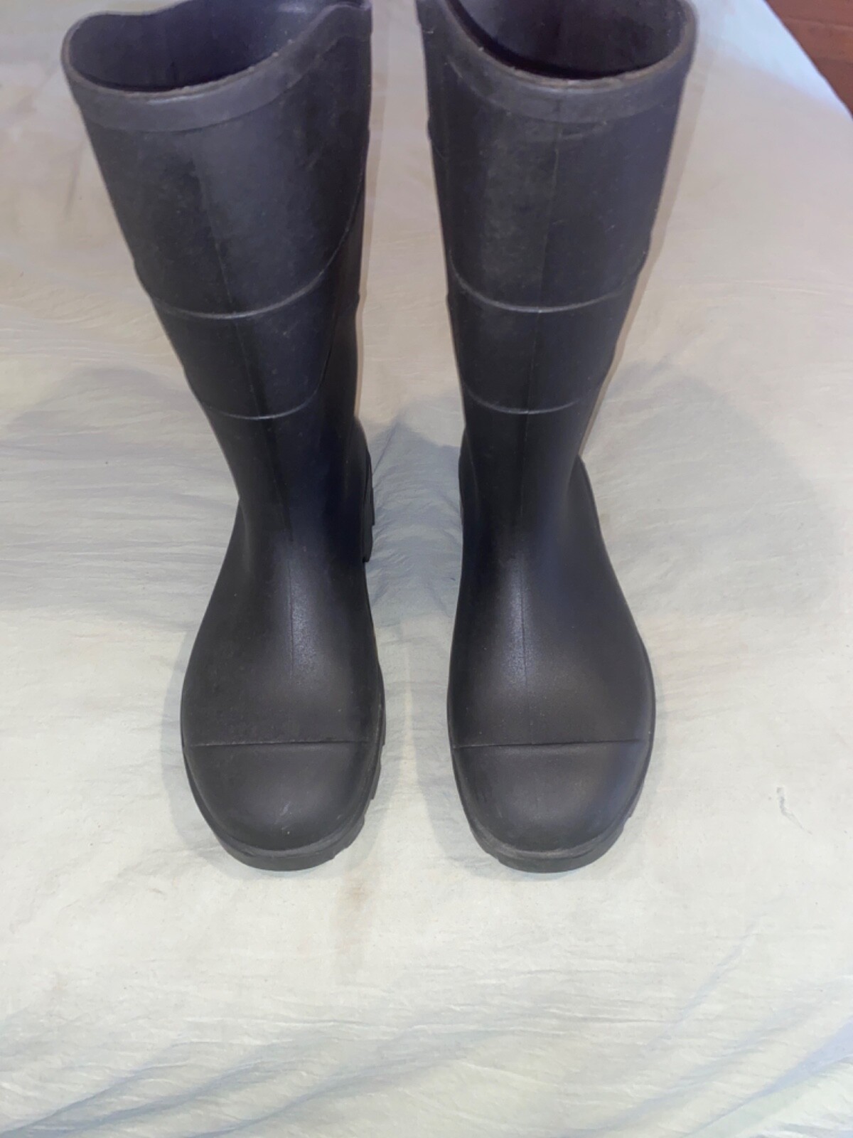 US MADE rain/hunting black boots size 5 mens
