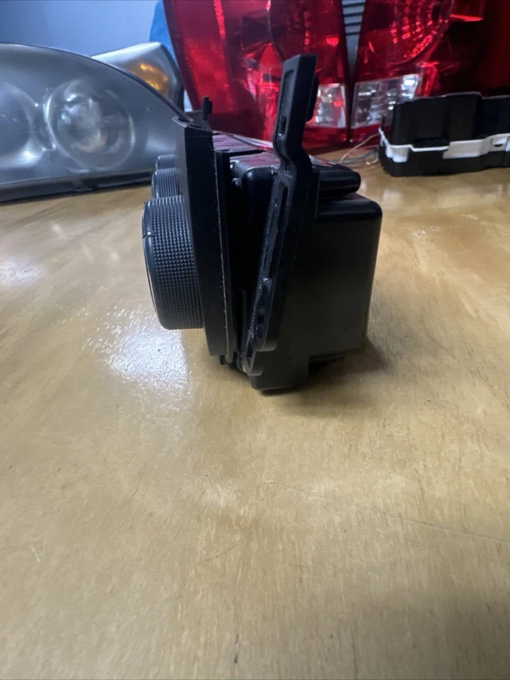 ✅Chevrolet Impala 2012-2016 manual control de temperatura ID C67 OEM 22884768 Foto 3 de 4