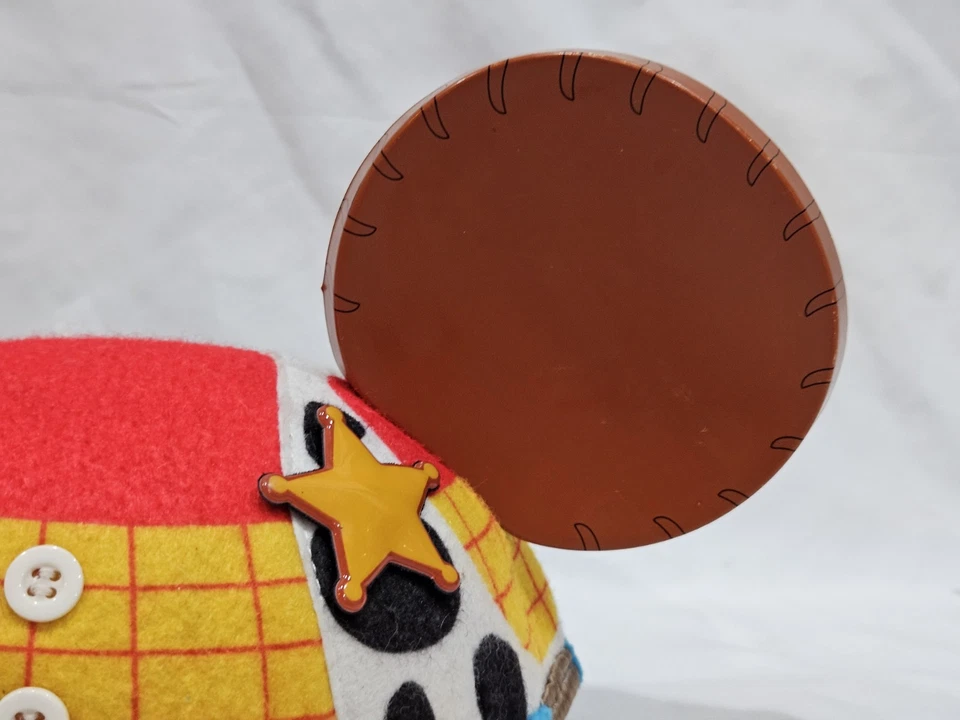 Sombrero con orejas de Mickey Mouse leñoso Toy Story de los parques de Disney - Diseño Sheriff de Pixar Foto 2 de 4