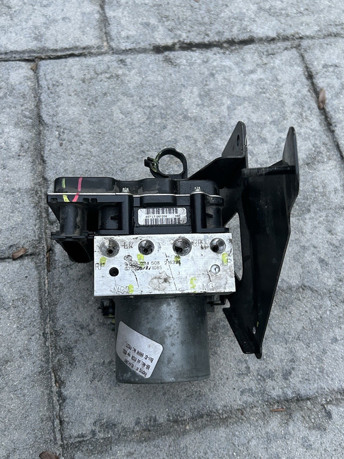05-07 Maserati Quattroporte M139 ABS Anti Lock Brake Pump Module 216332 OEM