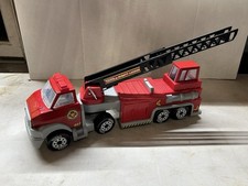 Tonka Steel Classics Hook N  Ladder Fire Truck   Made with Steel  Sturdy Pla...