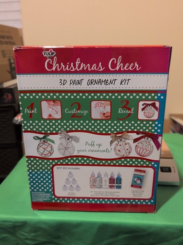 DIY Tulip 3D Paint Ornament Kit Christmas Cheer 12 Piece - Picture 4 of 4