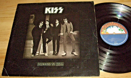 KISS  *UK 1st Press 12" LP ' DRESSED TO KILL' 1975 VGC
