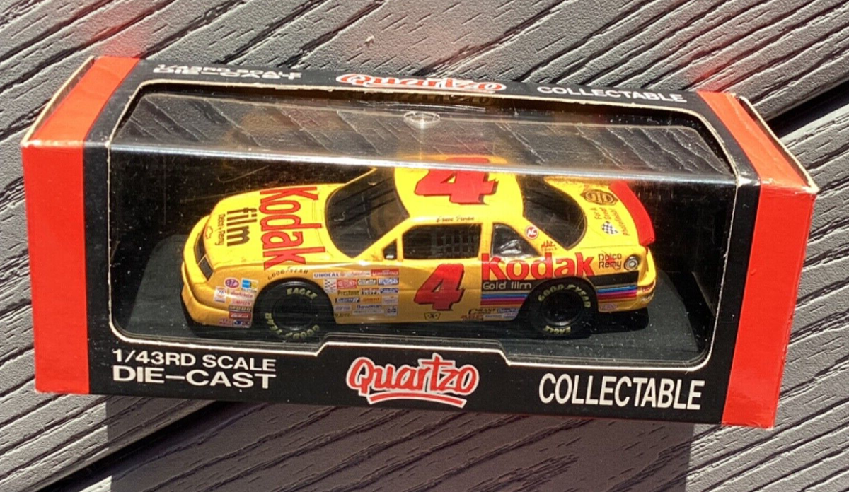 ★KODAK★ Stereo Summer Carnit IVORY QUARTZO 1/43 NASCAR CHEVY LUMINA ERNIE IRVAN #4 KODAK CAR IN