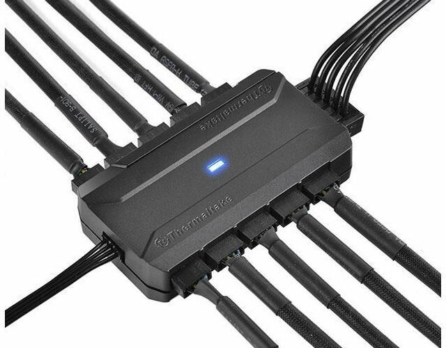 Thermaltake Commander FP – PWM-ventilatorhub Voor Tot 10 Ventilatoren, Zwart, Met SATA-voeding!