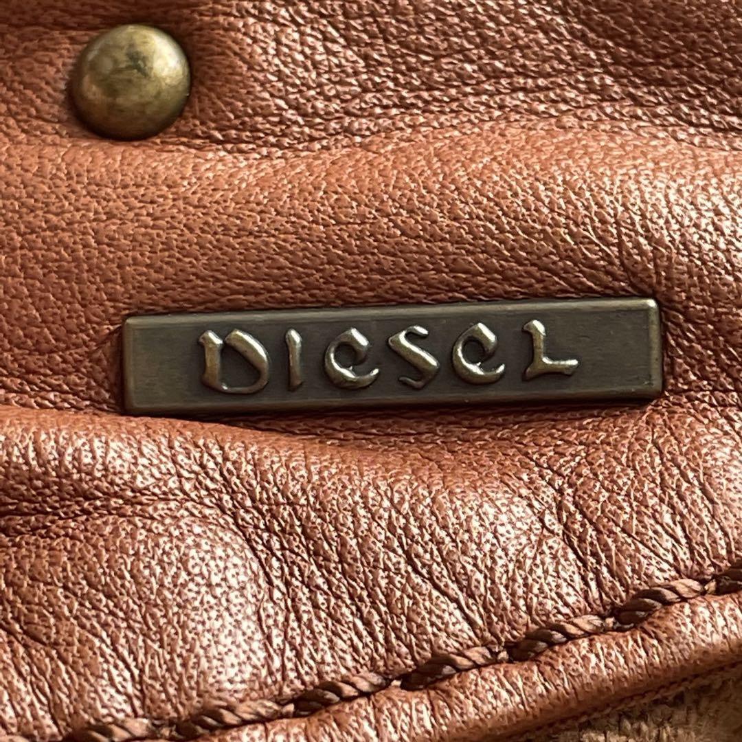 Diesel Men Archive Studs Leather Shoulderbag Stylish Diesel Men Archive Studs Leather Shoulderbag Stylish