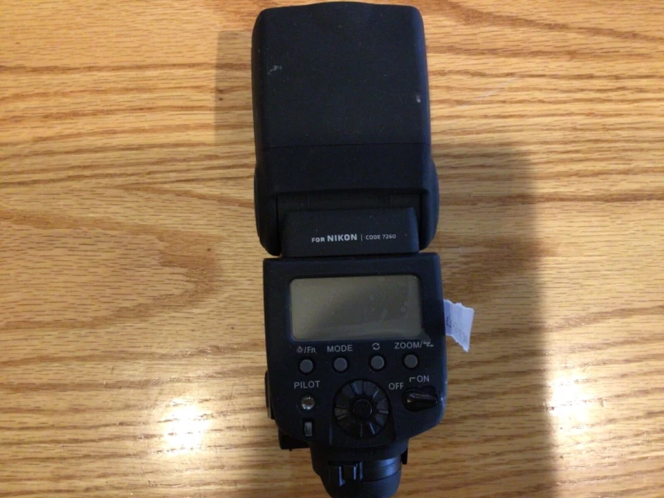 Promaster FL-190 i-TTL flash for Nikon - Image 3 of 4