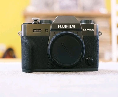Fujifilm X-T30 Charcoal Silver (Body only) - Bild 1 von 4