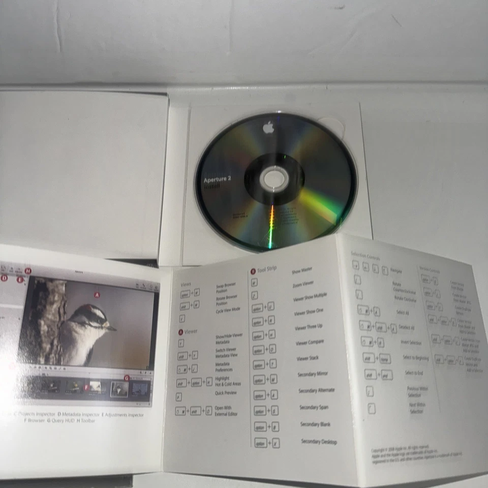 Apple Aperture 2 Mac Vtg Boxed Software Shortcuts Booklet - Image 3 of 4