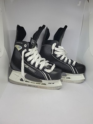 Nike Bauer ONE05 Supreme Tuuk Lightspeed PRO Hockey Skates US 5,  4R