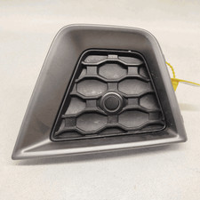 Seitlicher Grill. Frontstoßstange Rechts JEEP RENEGADE (RE) 1.3 T4 DDCT (110Kw)