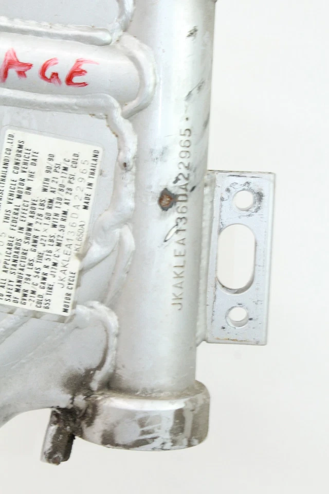 87-07 Kawasaki KLR650 KLR 650 Main Frame Chassis SLVG - Imagem 3 de 4