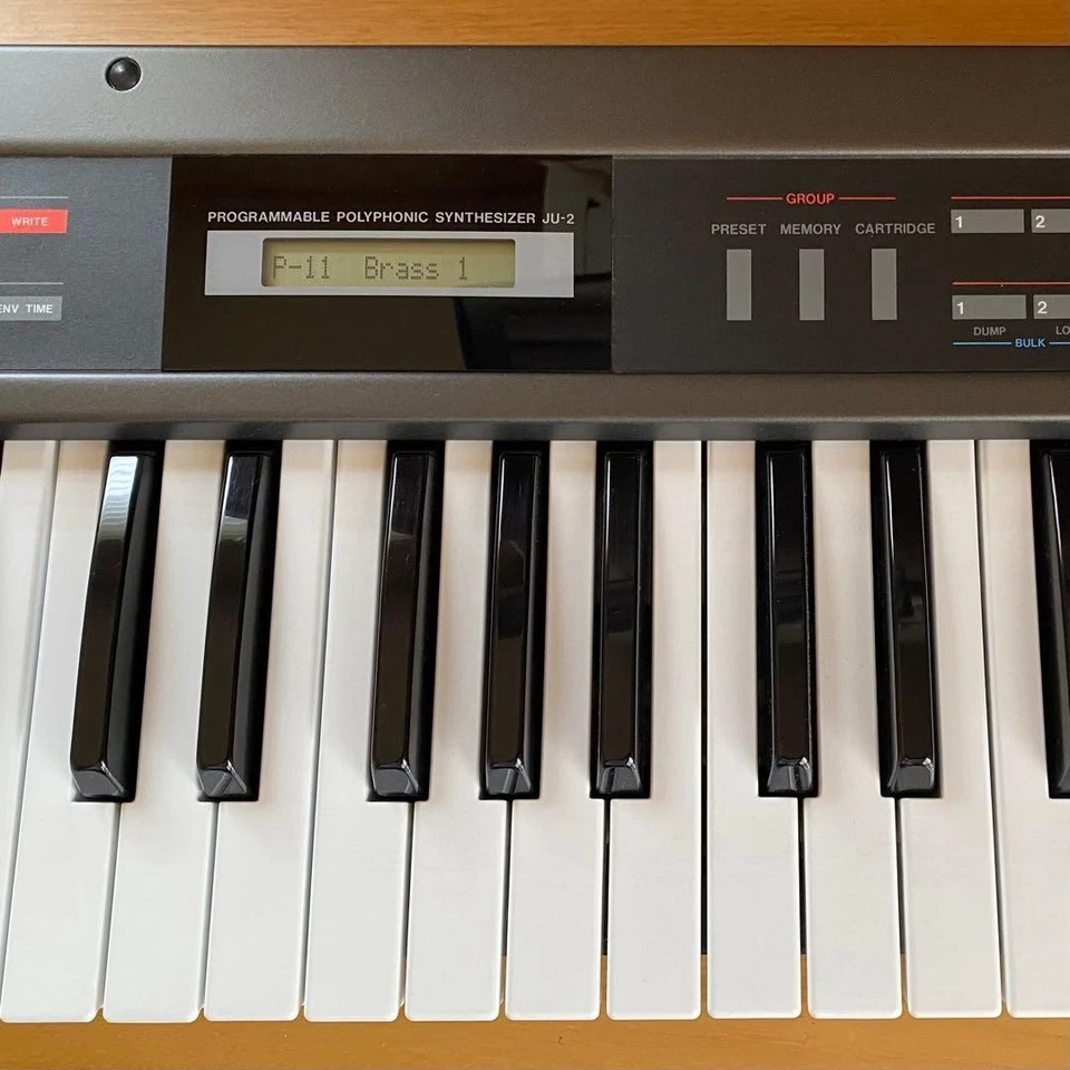 Roland Alpha Juno 2 JU2 Programmable Synthesizer Main Unit Only - Image 2 of 4