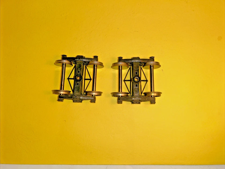 1 pr. Classic Intermountain 'O' Scale 2 Rail Bettendorf Trucks W/Metal Wheels - Image 3 of 4
