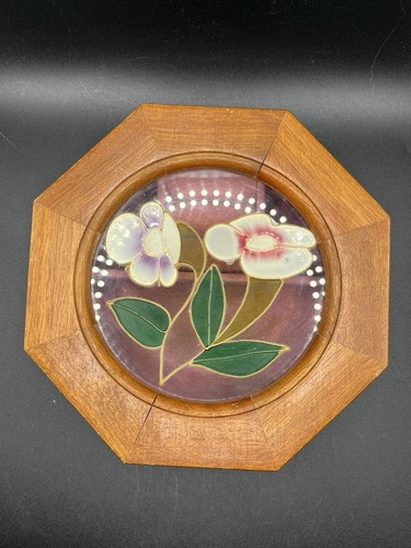 Vtg. Mele Wooden Jewelry Box w/ Stained Glass Flowers & Pink Felt-Octagonal-6.5" - Picture 2 of 6