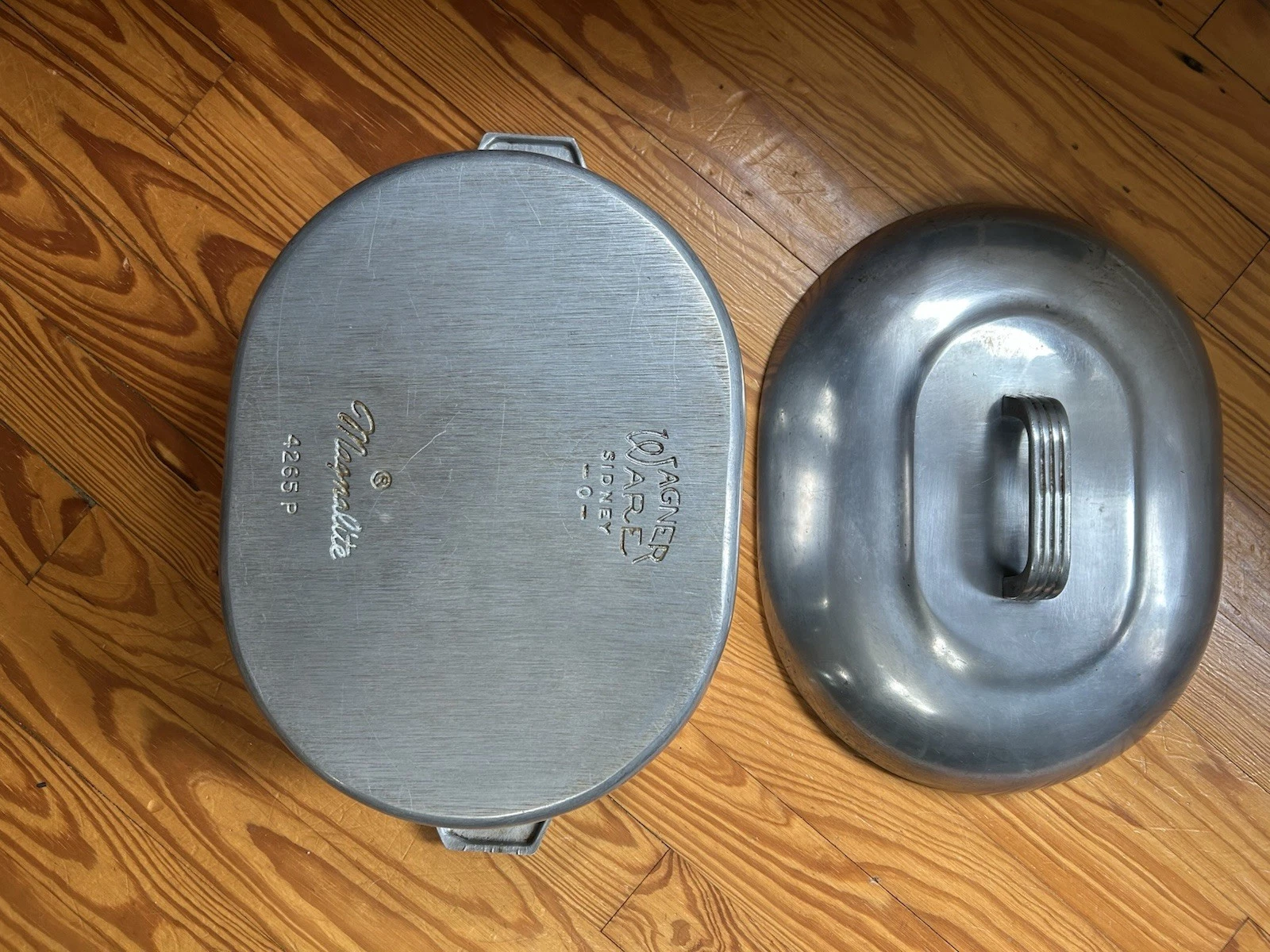 Wagner Ware Sidney O Magnalite Dutch Oven Roaster 4265-P 8 Qt. w/ Lid
