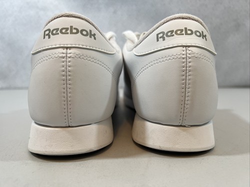 Size 10 - Reebok Classic White Women Sneaker Tennis Shoes White Retro - Picture 4 of 12