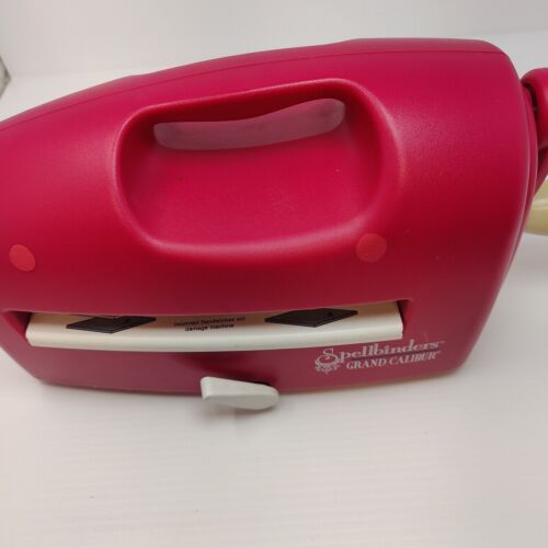 Spellbinders Grand Calibur Die Cutting Embossing Machine With Plates and Mat - Picture 2 of 10
