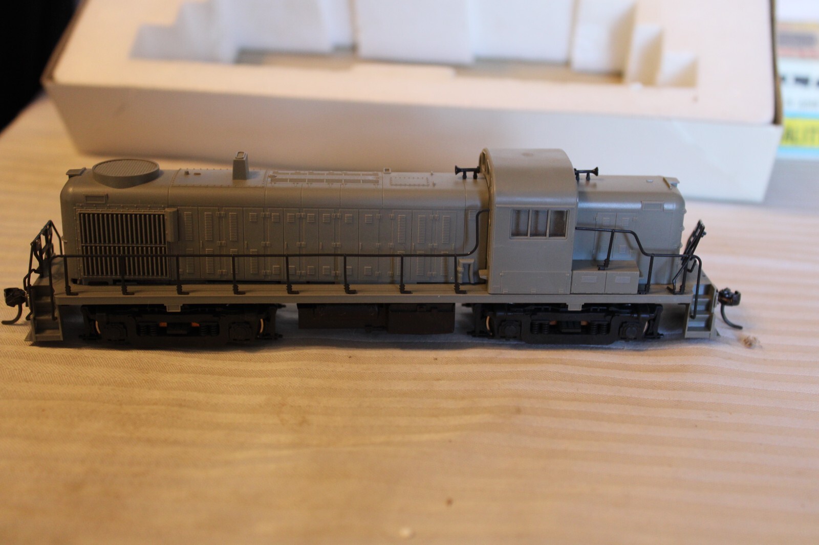 Picture 2 of 4