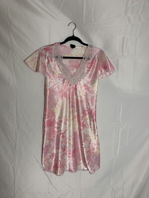 Secret Treasures Vntg Y2K Light Pink Paisley Floral Lace Trim Satin Slip Dress