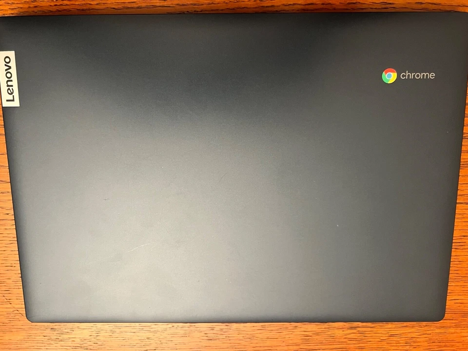 Lenovo IdeaPad 3 14IGL05 14" Celeron 1.1 GHz - SSD 128 GB - 4GB - AZERTY - Belga - Immagine 2 di 3